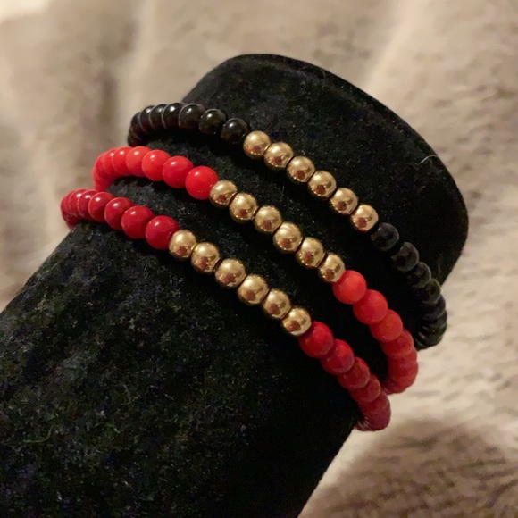 Bracelets - Picture 1 of 1